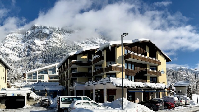 Flims-Laax Skikurztrips Sportclub Alpenhotel Schweiz